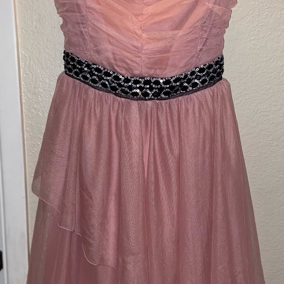Francesca’s trixxi vintage rose blush strapless dress black & silver gem waist - Picture 10 of 12